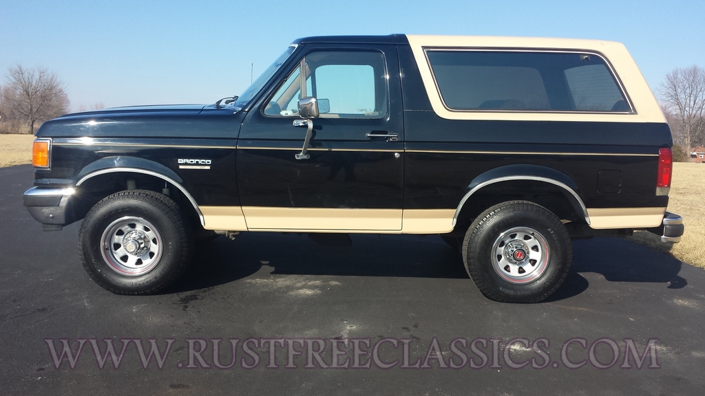 1987 Bronco 4x4 Eddie Bauer 302 A/T Black Tan